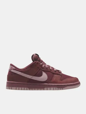 Dunk Low 'Burgundy Crush' (FB8895-600-BURGUNDY-CRUSH-PLU-)